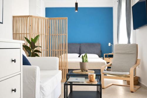 Nueva era @ Athens heart , Romvis apartments 4