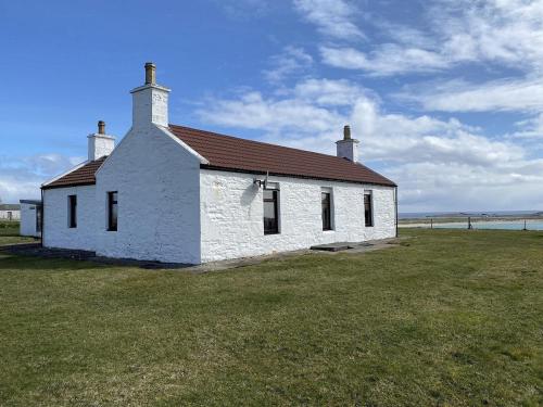 Seaview, Scatness, Shetland in Sandwick