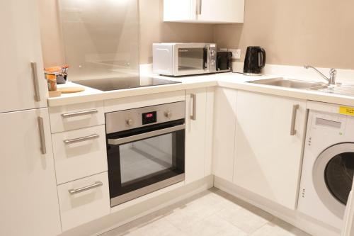 Modern 1-Bed Apartment Free Parking Near HOST, Leeds, Leeds (zdjęcie 9)