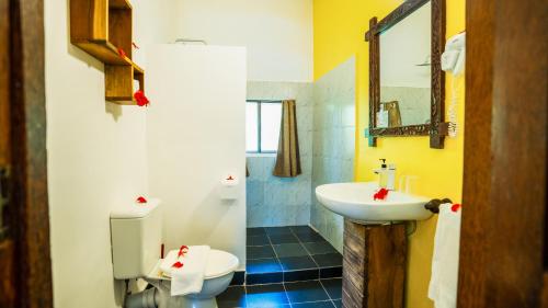 Paradise Beach Resort & Spa Room Type - Suite