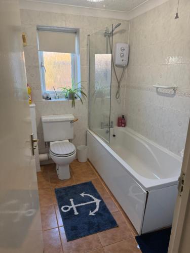 Vannas istaba, The Wright 1 bedroom place to stay large drive in Īsthārlinga