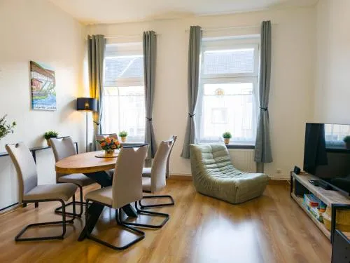 Wuppertal nähe Düsseldorf & Köln, 2 Bedrooms, Parking in Wuppertal, Deutschland