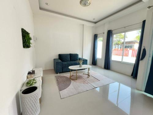 แฮ้ปปี้โฮม in เสม็ด