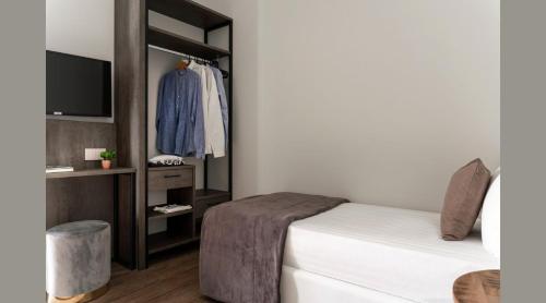 1 twin bed