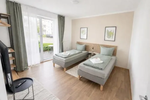 Larooms Merseburg - Apartment NS02 - 4 Betten - Parkplatz - Waschmaschine - Nähe Infra Leuna - Ideal für Teams in Merseburg, Deutschland