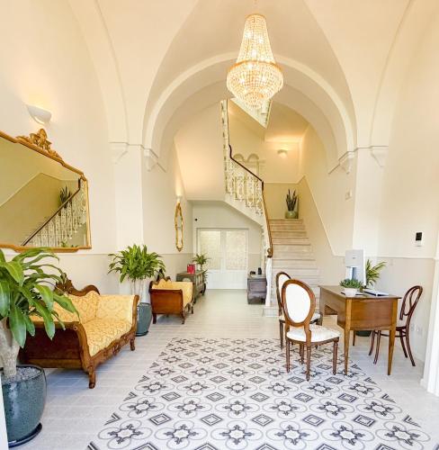 Palazzo Veneziani - Luxury Living in Monopoli
