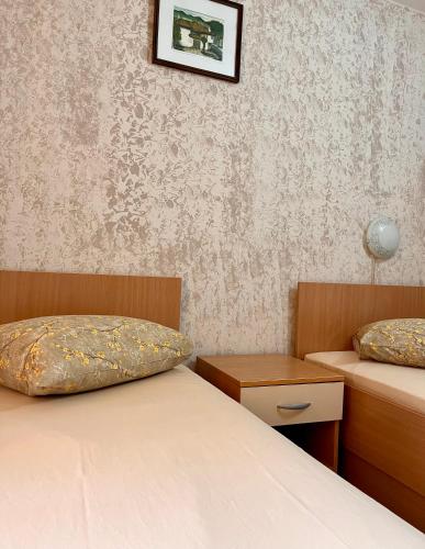 1 double bed