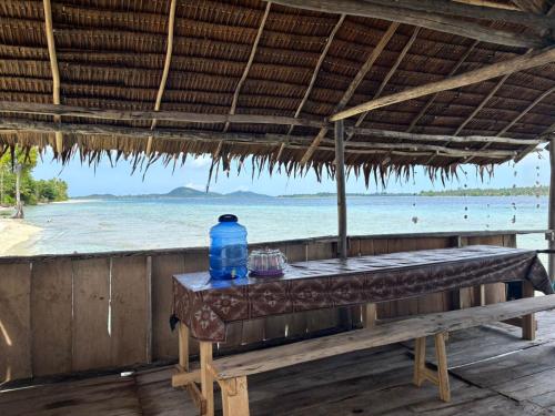 Ina Homestay in Pulau Pambemuk