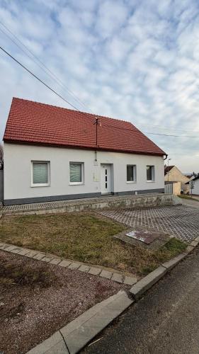 Přítluky horní Ze dvora (Pritluky horni Ze dvora) in Pritluki