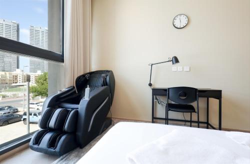 Elite LUX Holiday Homes - Luxurious 1BR Suite in Signature Livings JVC - Dubai - image 8