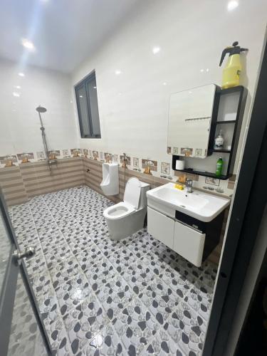 44 đặng dung in 邦美蜀市中心