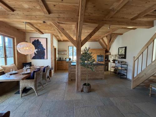 Konyha, Black Cockatoo Lodge close to Bern and Thun in Herbligen