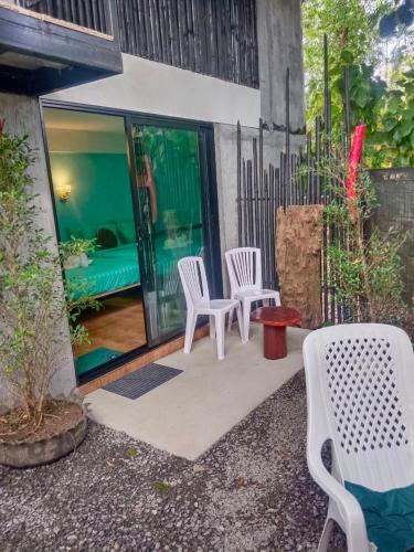 카오속 (수랏타니) Green Valley Lodge 호텔 로비