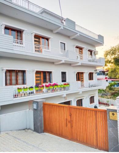 Cloud 9 Residency - Dehradun