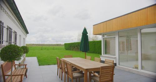 Bed & Port luxury villa in Beveren (East Flanders)