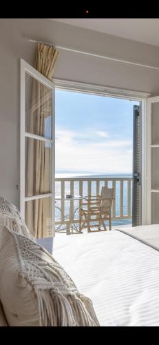 Archontiko Seaside Hotel-Beachfront Blue Experience - Accommodation - Platanias