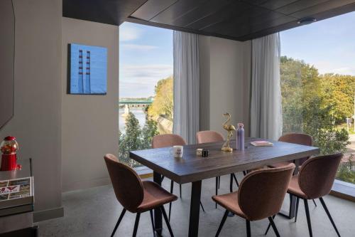 Meeting room / ballrooms, Moxy Dublin Docklands in Dublin