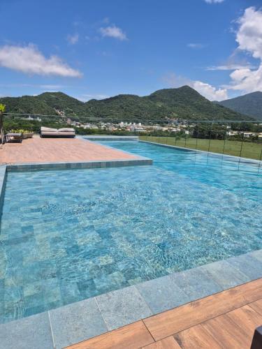 Swimming pool, Studio Novo com piscina e proximo as praias do Sul da Ilha in Pedrita