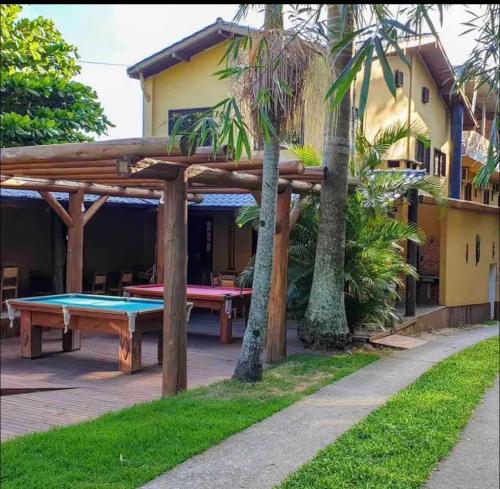Alma Joaquina Guest House in Joaquina Beach