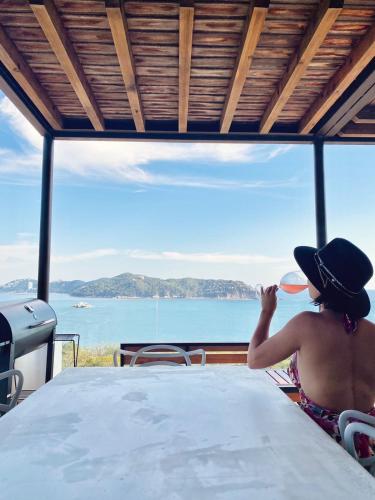 Penthouse with Beautiful View, Jacuzzi and Daily Cleaning in Brisas del Marques