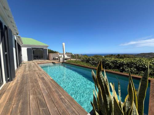 Spacious Modern Villa with Pool & Sunrise View - Graviola St Barth - Location, gîte - Le Marigot