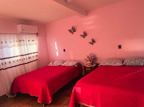 1 queen bed
