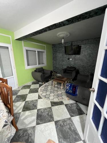 Appartement calme et spacieux in Zeralda