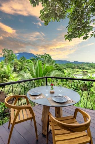 Sweet Escape in Sidemen