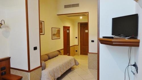 Hotel Astrid – Milan, DC