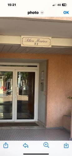 Studio confort port de Frejus - Tap to explore photos
