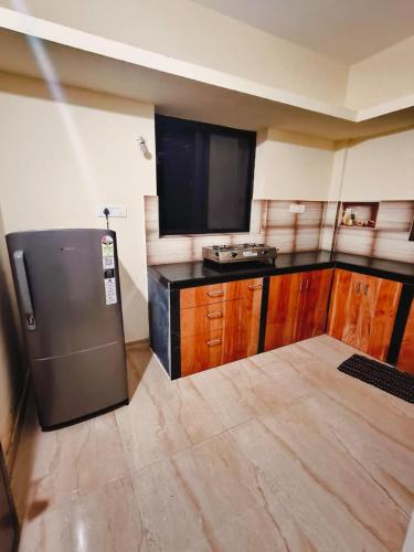 Kitchen, Jerry's Holiday Home near Vasco Da Gama Railway Station
