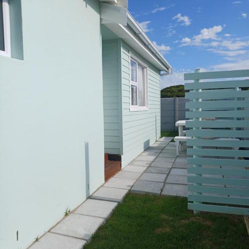 Knight & Sunshine Luxury Flatlet in Van Dyks Bay