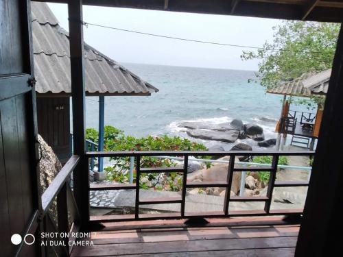 OK2 MamaJim Bangalows in Thian Og Bay