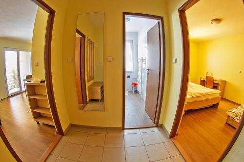Apartment (3 Adults + 2 Children) - Ground Floor