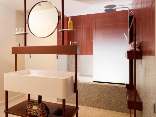 You Hotel Amiens - Handwritten Collection - image 3