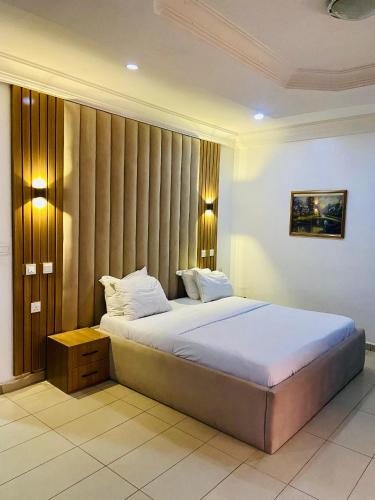 NIAS Events & Suites