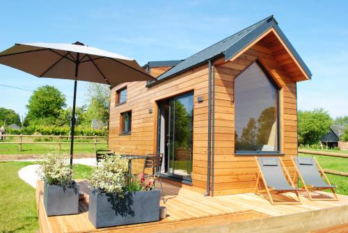Viesnīcas āriene, Tiny House - La P'tite Georgette in Canouville