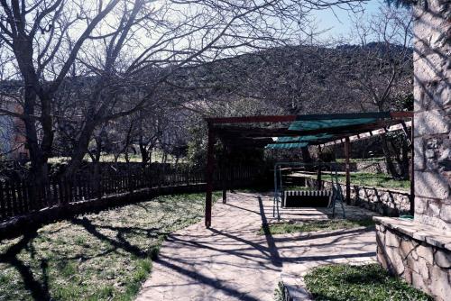 전망, Traditional village house on Argolis for 6 persons in 네스타니