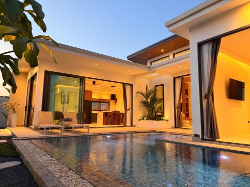 Chareen Pool Villa - Krabi