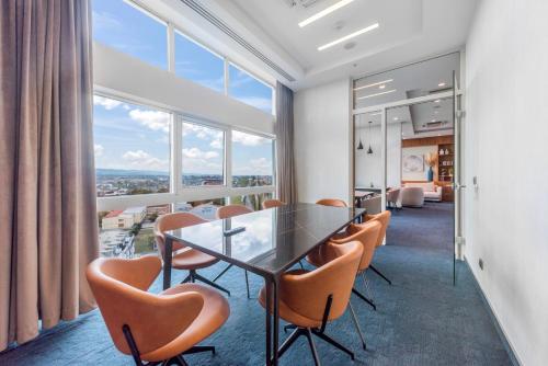 Tárgyalóterem/bálterem, Sheraton Novi Sad in Telep