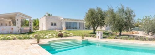 Villa Calanthia