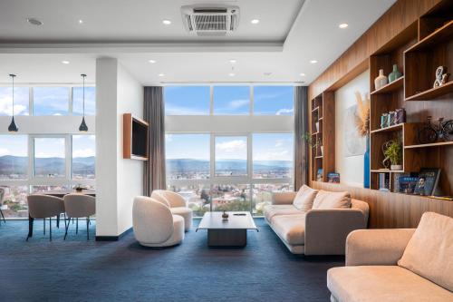 Létesítmények, Sheraton Novi Sad in Telep