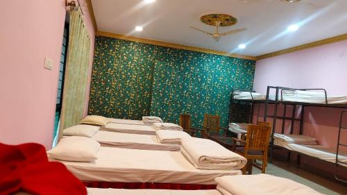Neladasiri Agro Resort in Mehanda