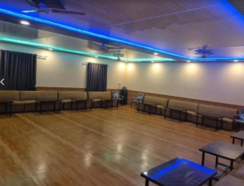 The Peace In Mountain Hotel in Kotdwara