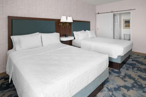 Hampton Inn Frostburg - image 25