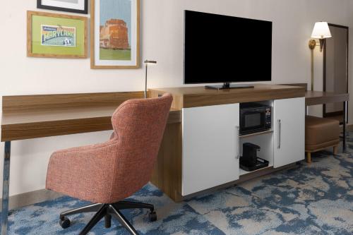 Hampton Inn Frostburg - image 39