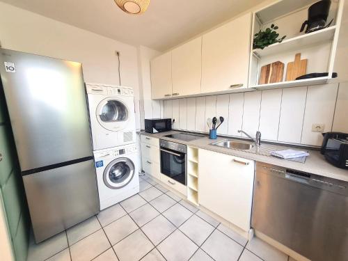 Moderne Wohnung mit Balkon und top Anbindung in อุนนา