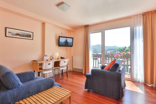 Studio with Sea View