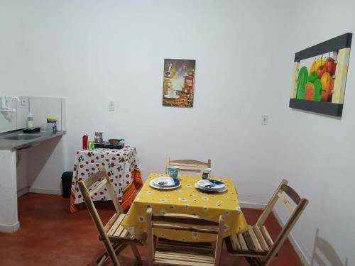virtuve, Chalé Recanto Vovô Trajano (Chale Recanto Vovo Trajano) in Tiangua
