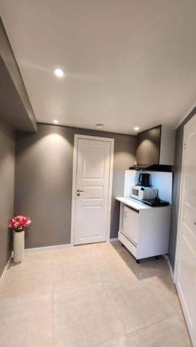 кухня, Fjordclaw SNM- Cozy & Premium Feel, Free parking in Olsvik